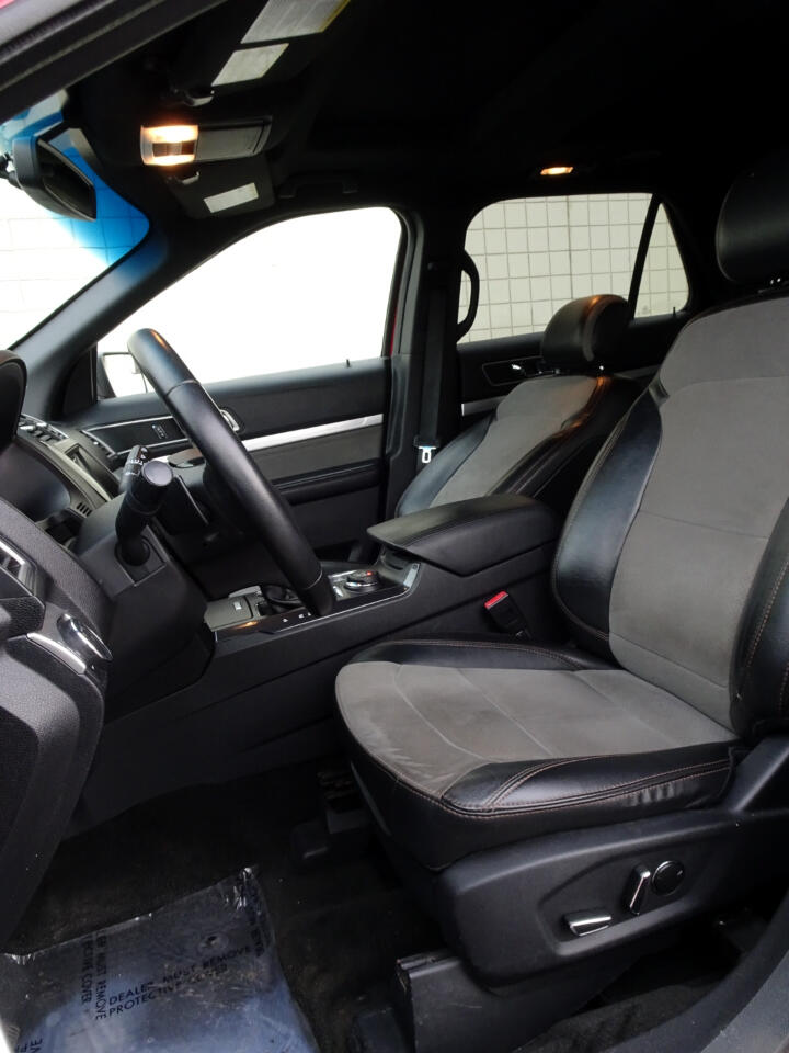 Ford Explorer XLT 4WD 2017