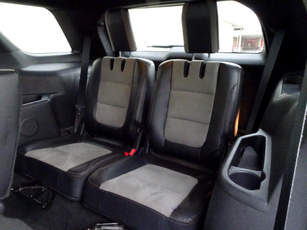 Ford Explorer XLT 4WD 2017