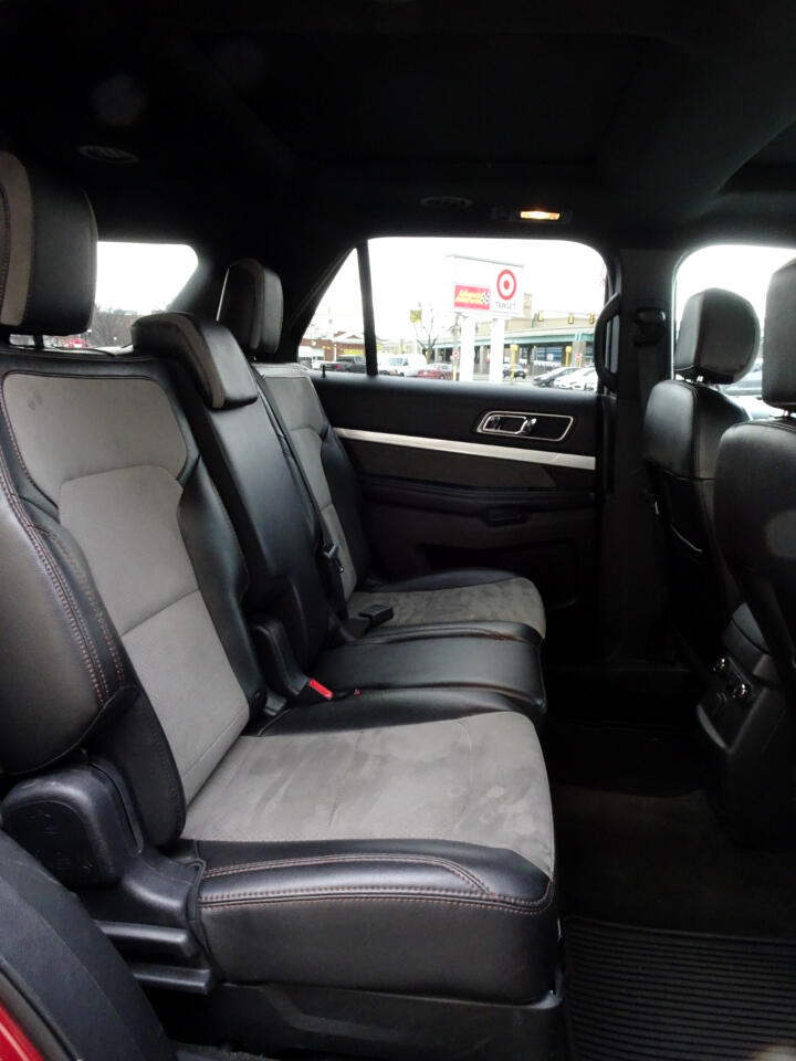 Ford Explorer XLT 4WD 2017