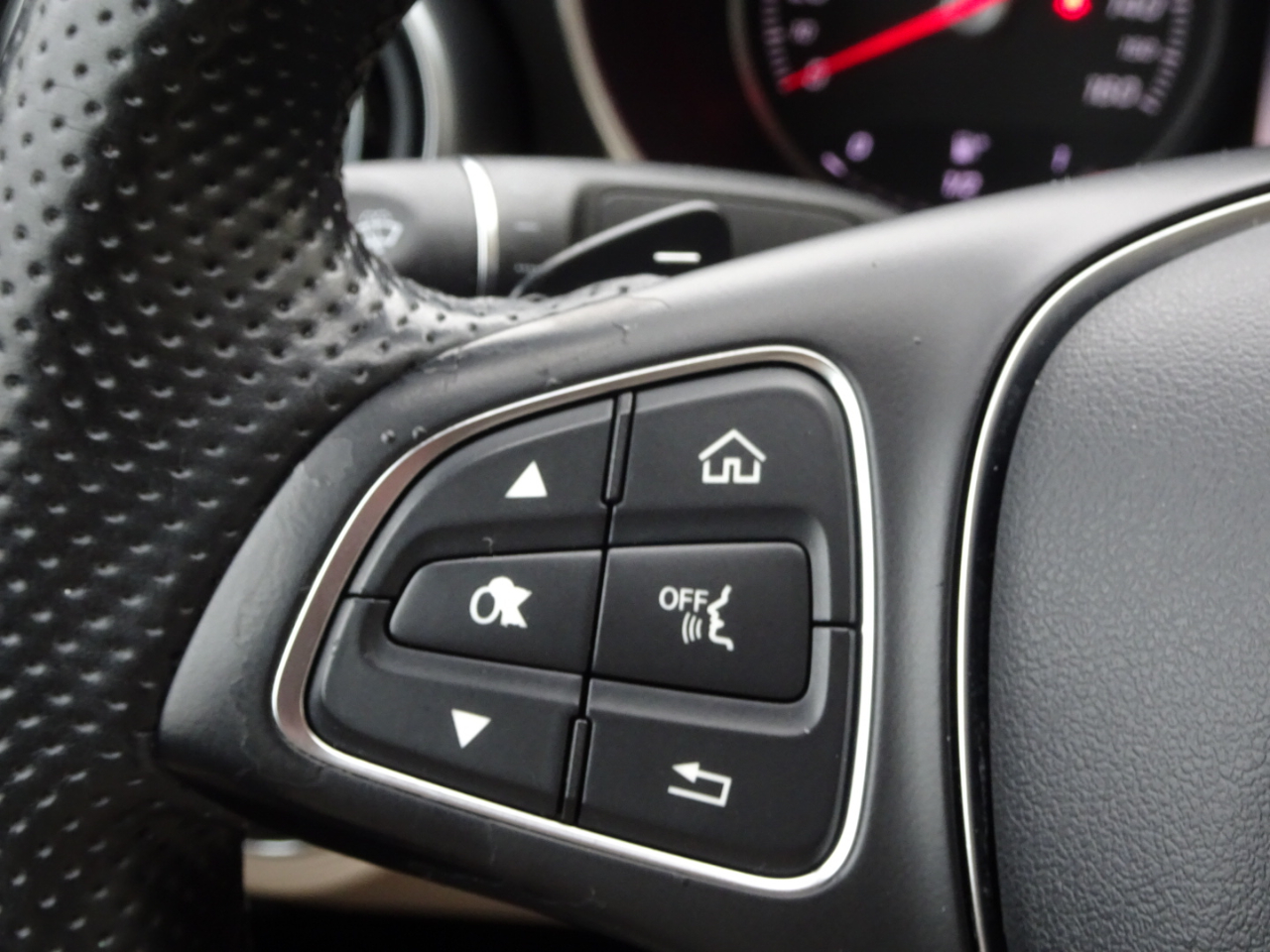 Mercedes-Benz C-Class 4dr Sdn C 300 RWD 2016