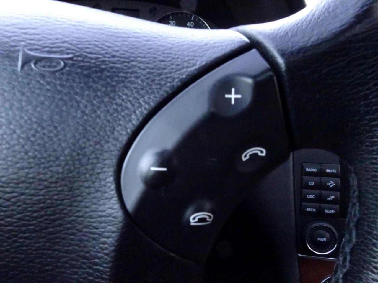 Mercedes-Benz C-Class 4dr Luxury Sdn 3.0L 4MATIC 2006