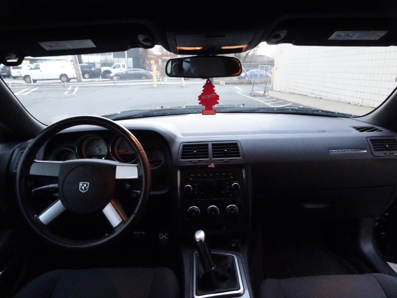 Dodge Challenger 2dr Cpe R/T 2010