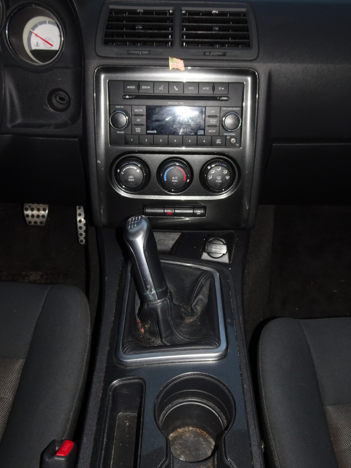 Dodge Challenger 2dr Cpe R/T 2010