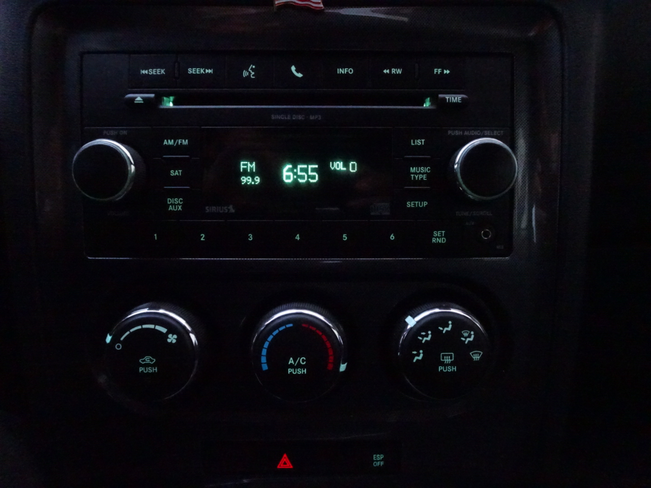 Dodge Challenger 2dr Cpe R/T 2010