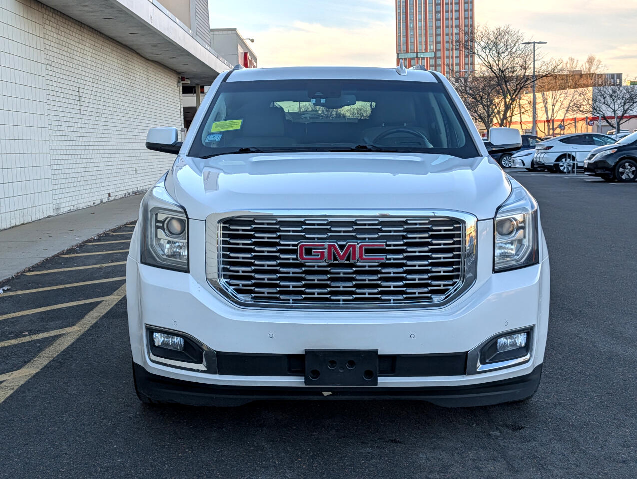 GMC Yukon XL 4WD 4dr Denali 2018