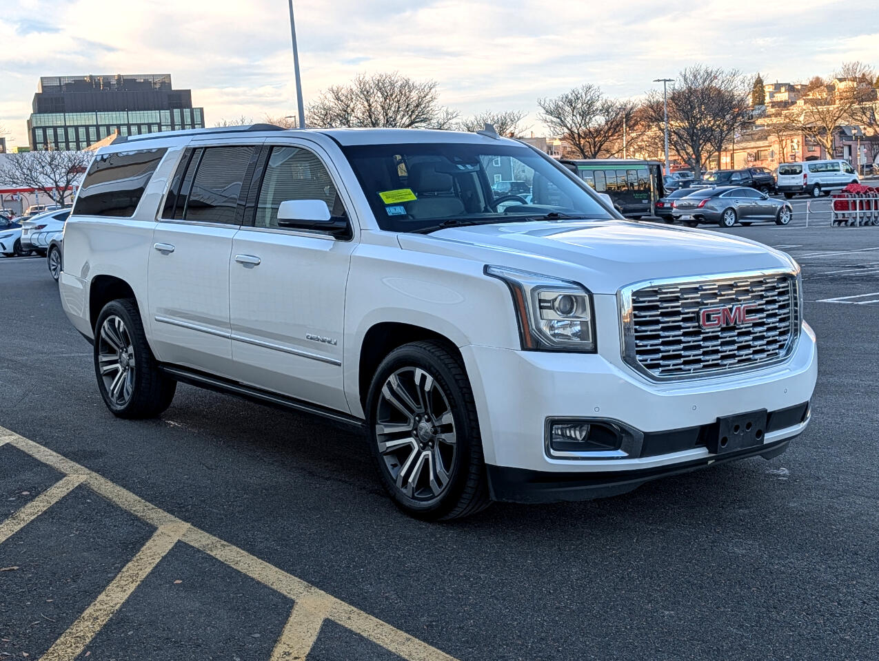 GMC Yukon XL 4WD 4dr Denali 2018