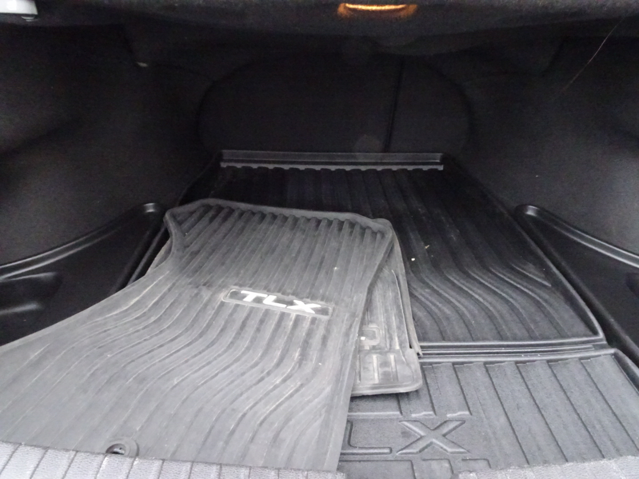 Acura TLX FWD w/Technology Pkg 2017