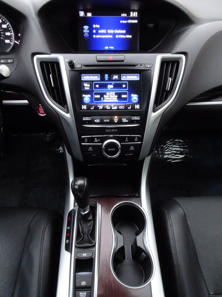 Acura TLX FWD w/Technology Pkg 2017