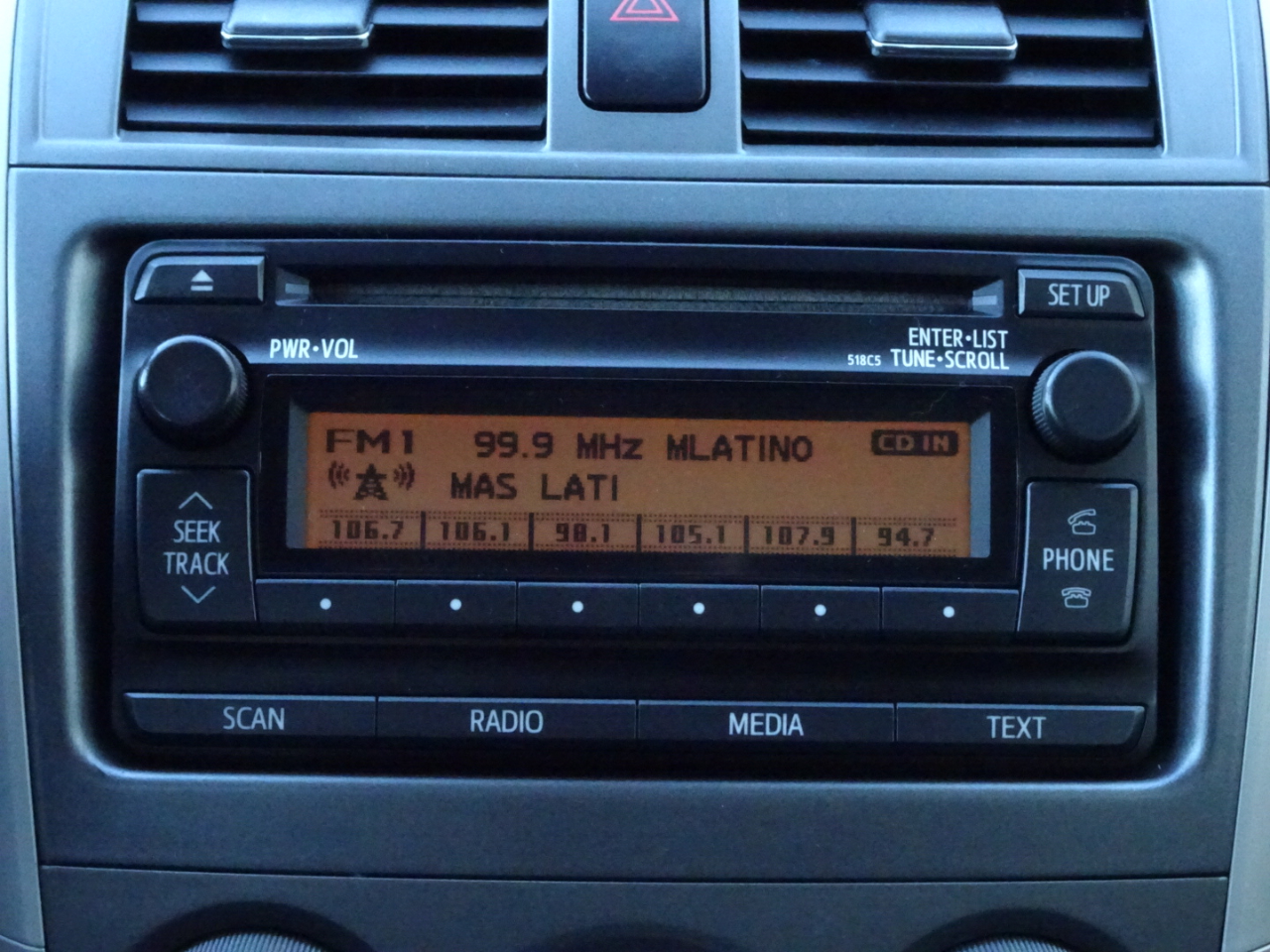 Toyota Corolla 4dr Sdn Manual S (Natl) 2012