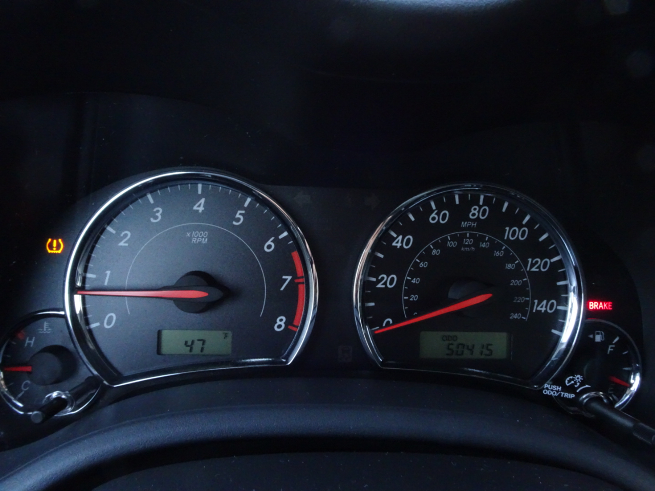 Toyota Corolla 4dr Sdn Manual S (Natl) 2012