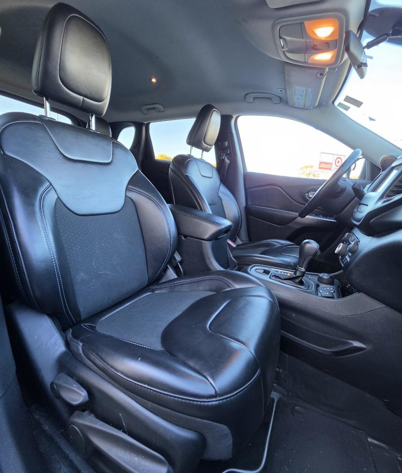 Jeep Cherokee Latitude Plus 4x4 2019