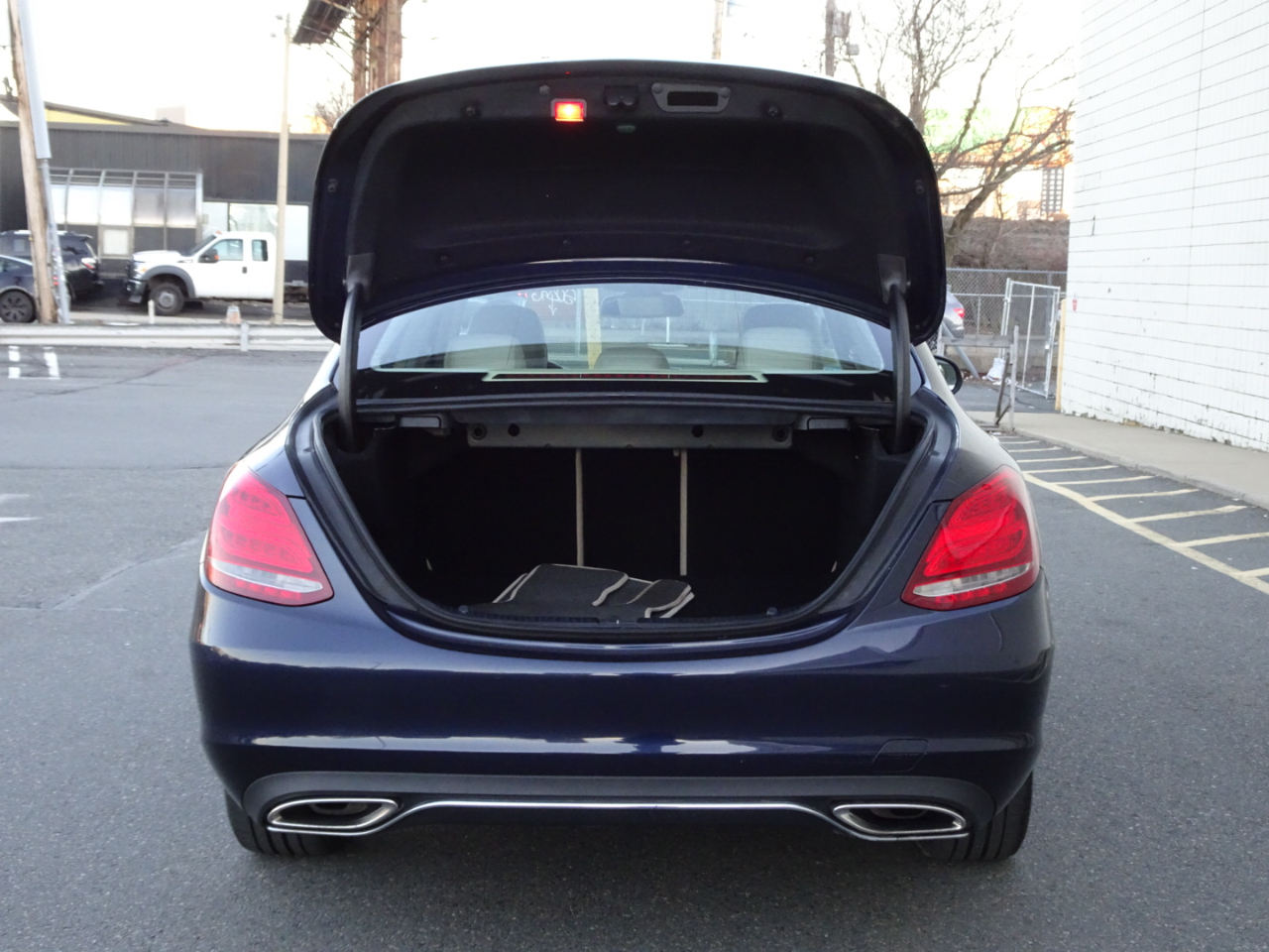 Mercedes-Benz C-Class 4dr Sdn C 300 4MATIC 2015