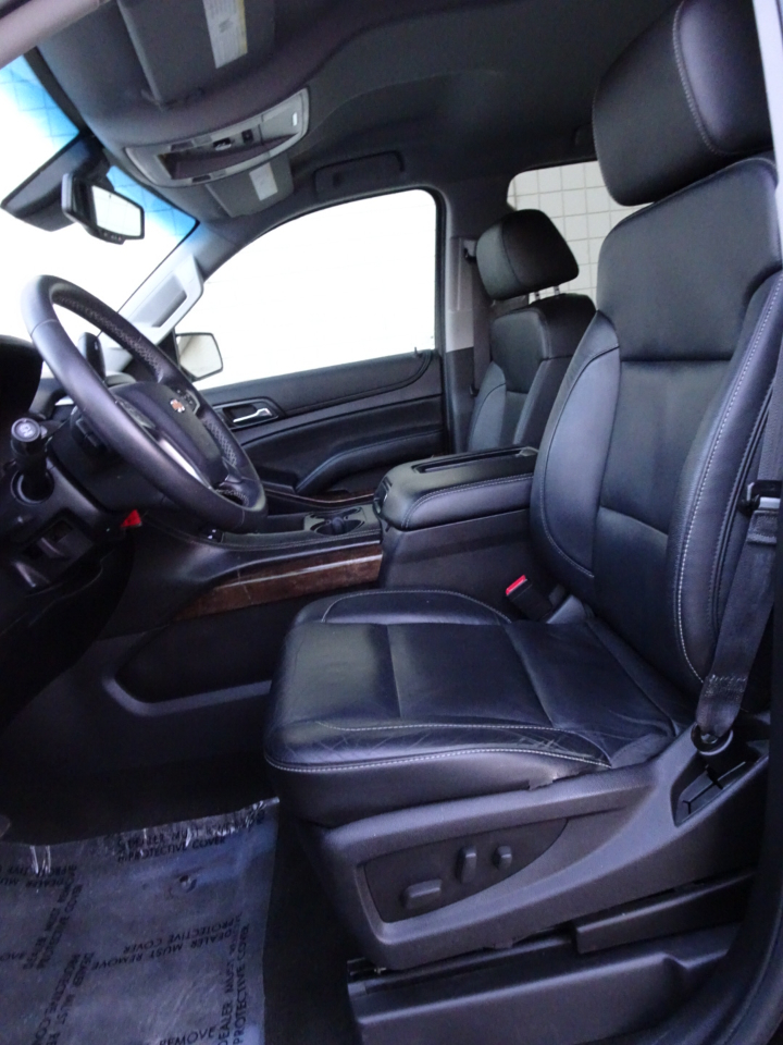 Chevrolet Suburban 2WD 4dr LT 2015