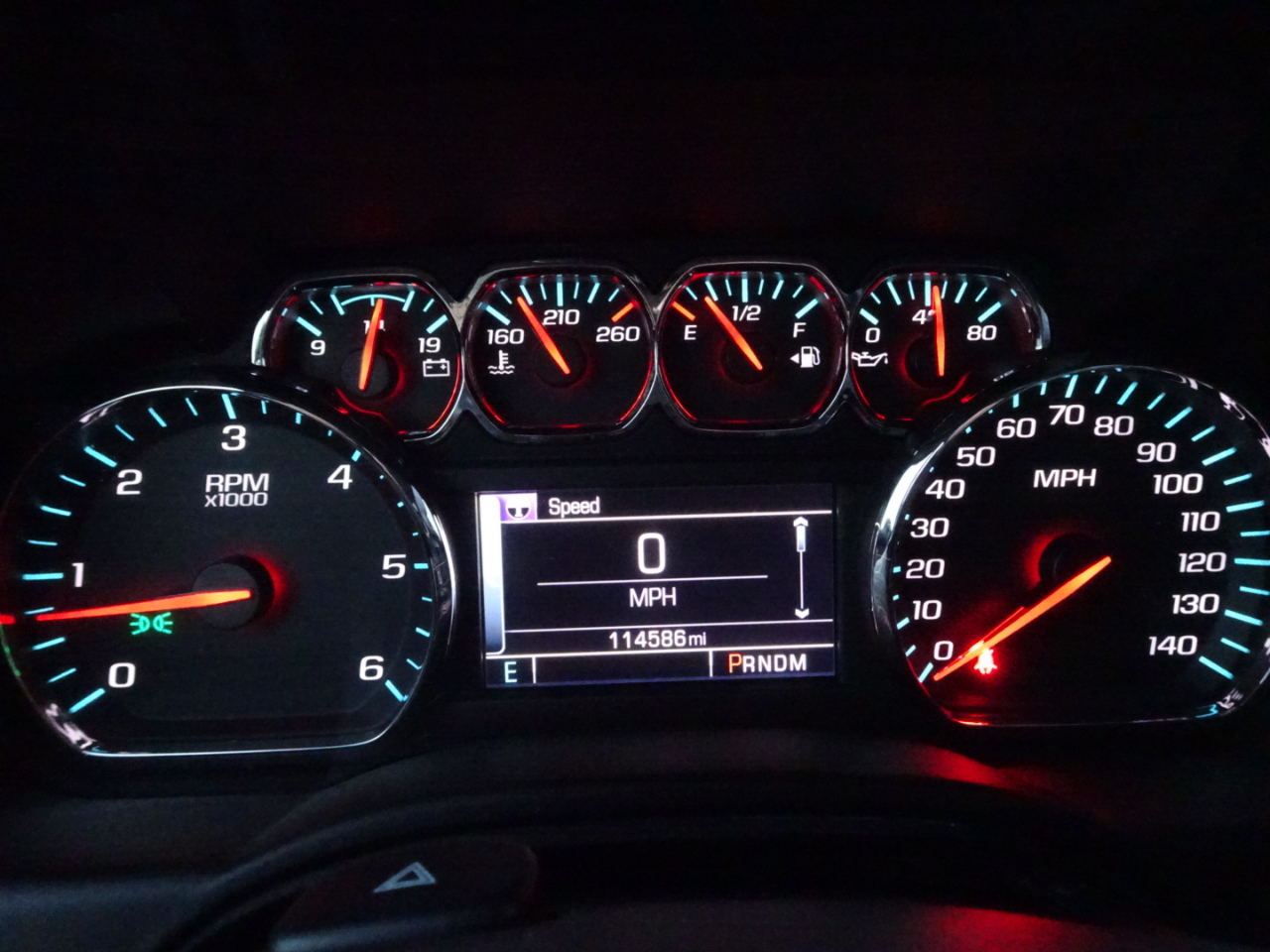 Chevrolet Suburban 2WD 4dr LT 2015