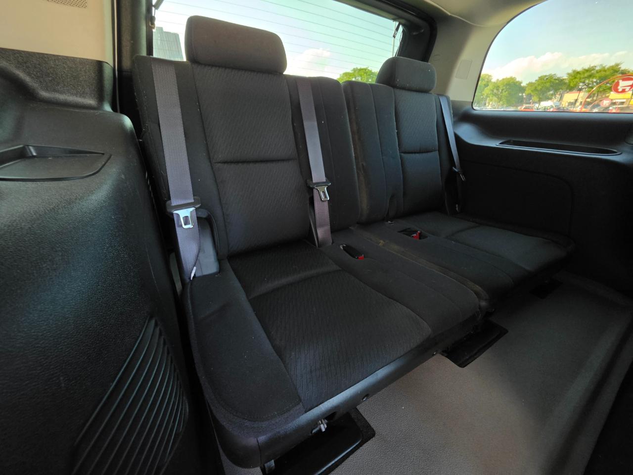 Chevrolet Tahoe 4WD 4dr 1500 LS 2013