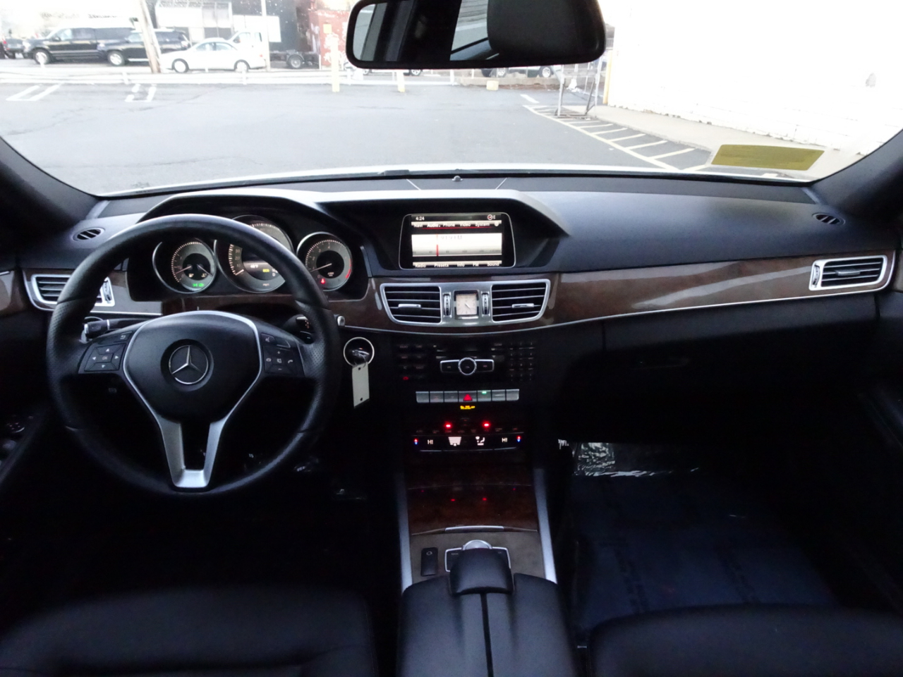 Mercedes-Benz E-Class 4dr Sdn E 350 Sport 4MATIC 2014