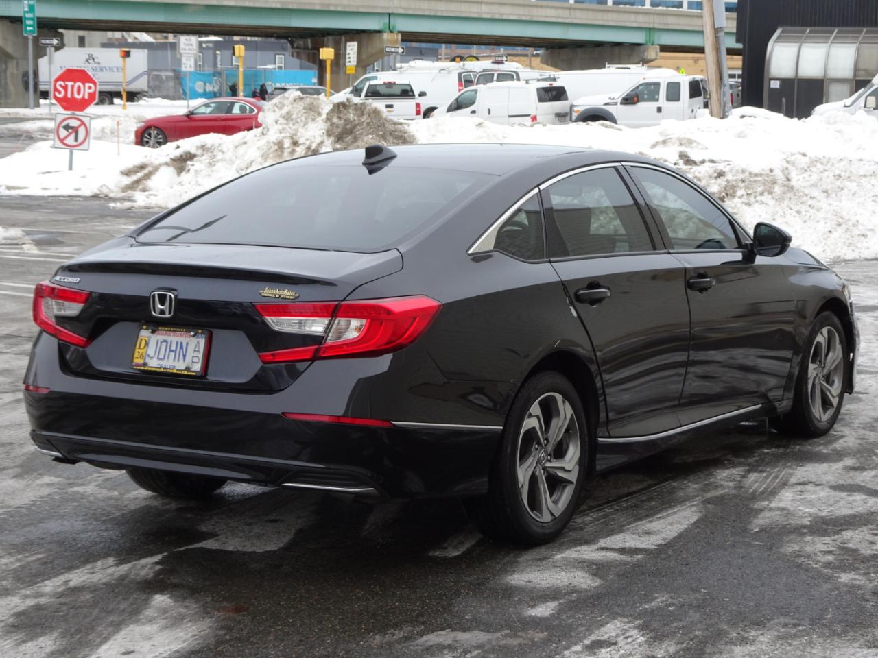 Honda Accord Sedan EX-L 1.5T CVT 2018