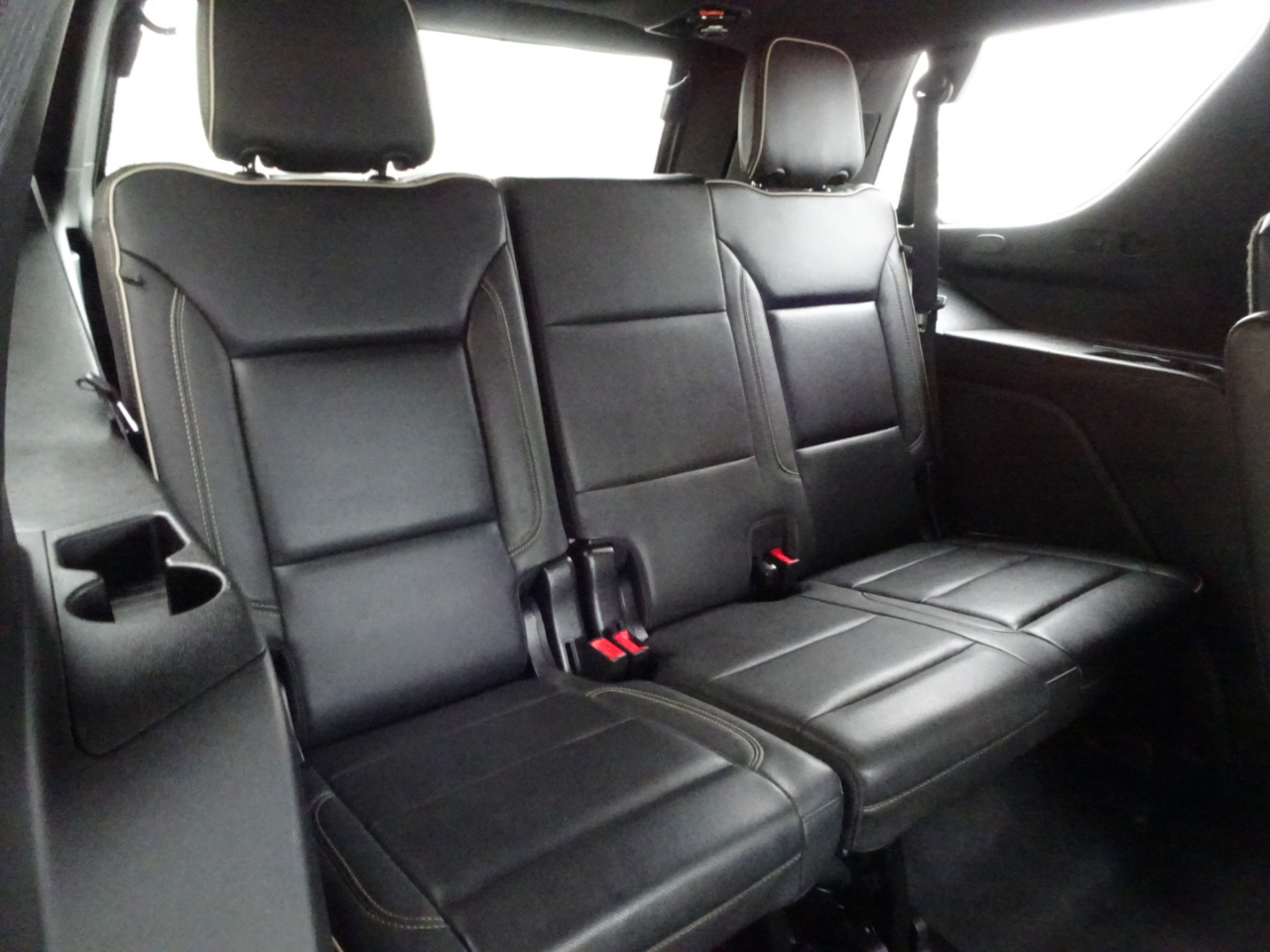 GMC Yukon 4WD 4dr SLT 2023