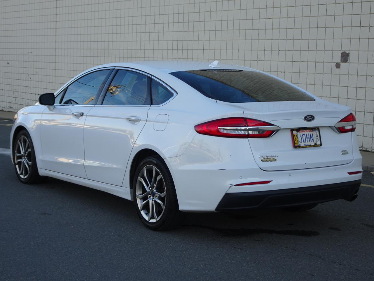Ford Fusion SEL FWD 2019