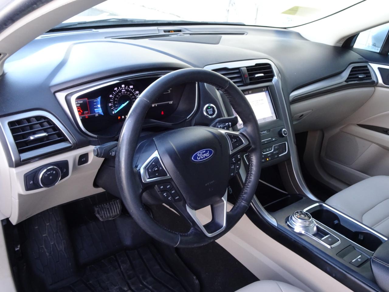 Ford Fusion SEL FWD 2019