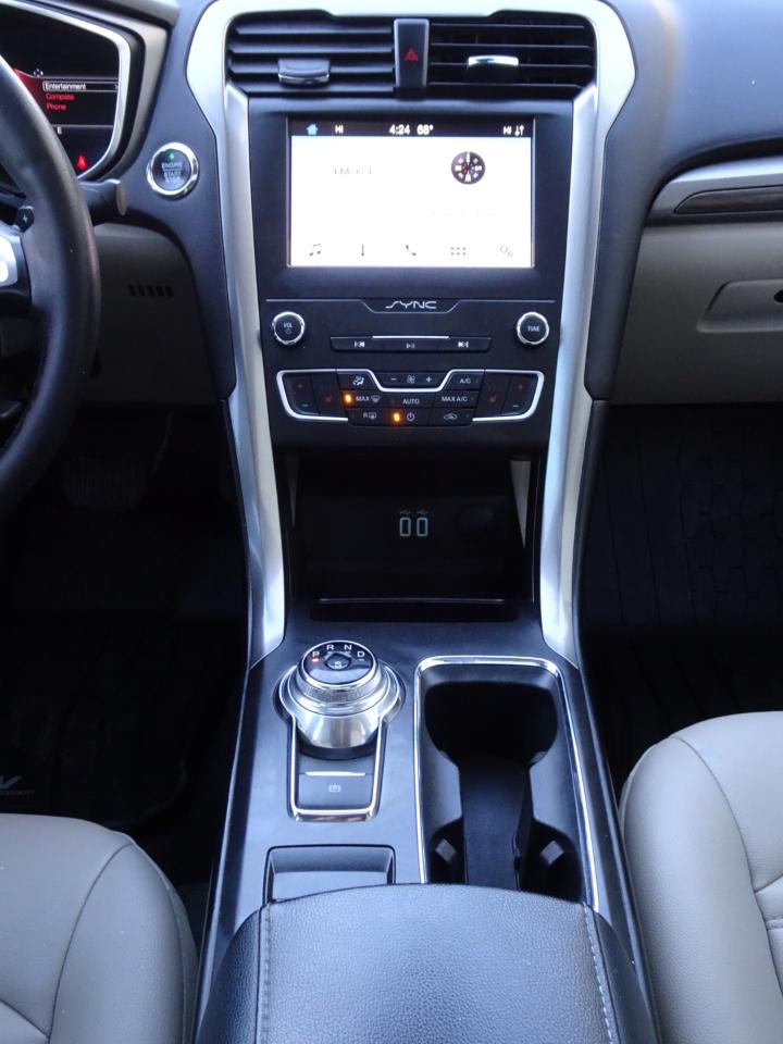 Ford Fusion SEL FWD 2019