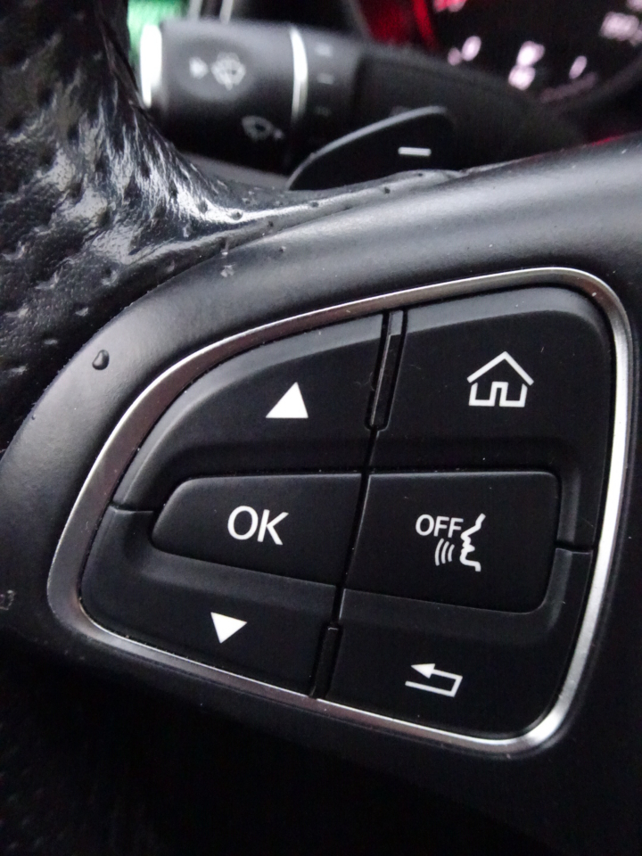 Mercedes-Benz C-Class 4dr Sdn C 300 4MATIC 2016