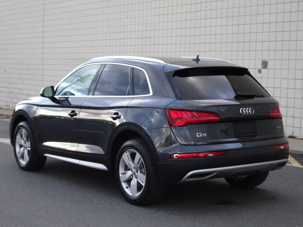 Audi Q5 Premium Plus 45 TFSI quattro 2019
