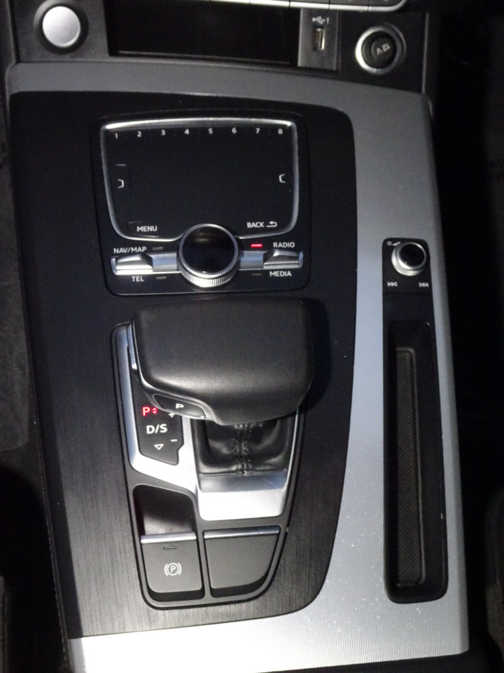 Audi Q5 Premium Plus 45 TFSI quattro 2019
