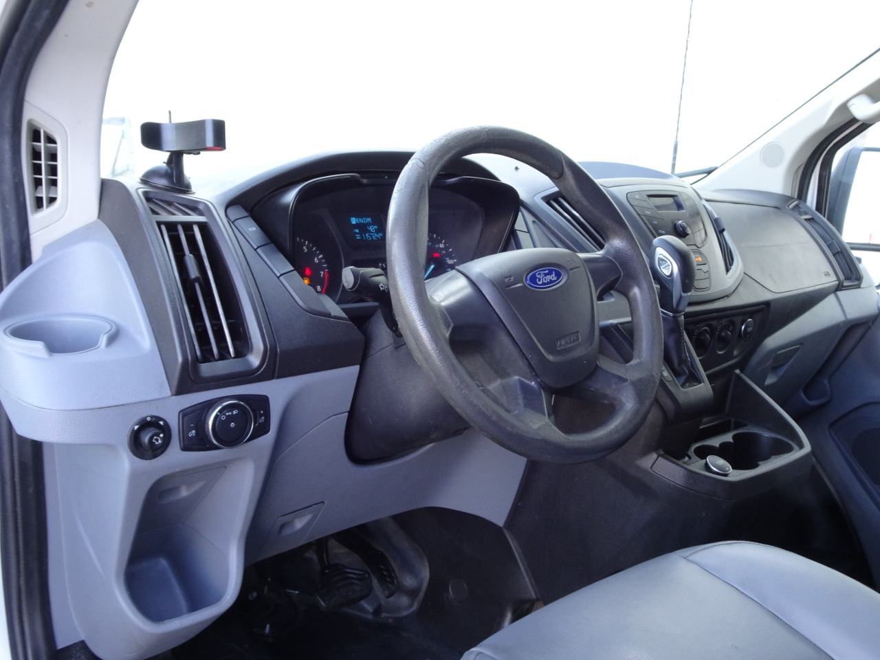 Ford Transit Van T-250 130" Low Rf 9000 GVWR Swing-Out RH Dr 2017