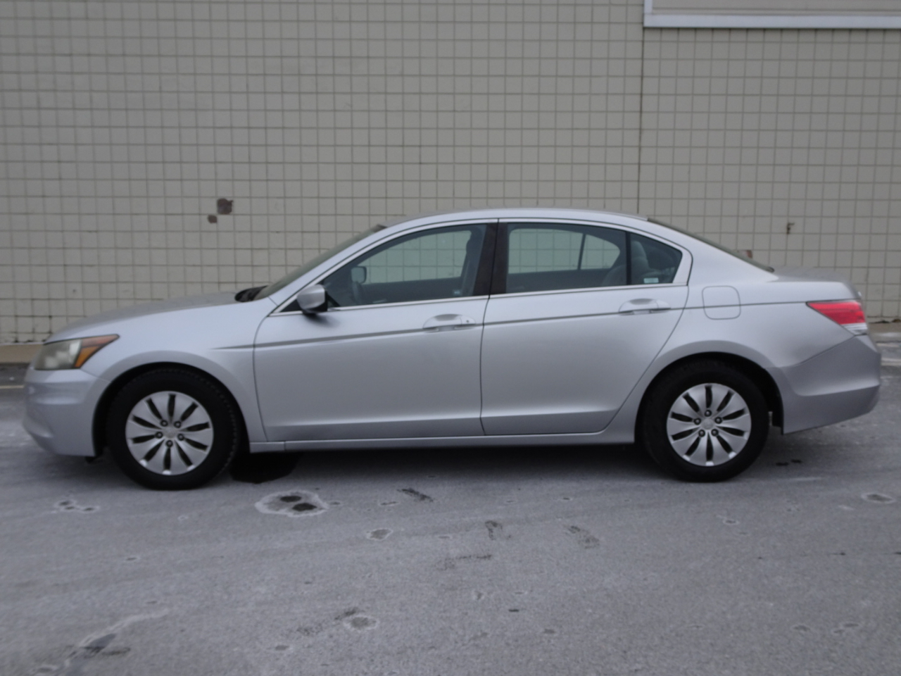 Honda Accord Sdn 4dr I4 Auto LX 2011