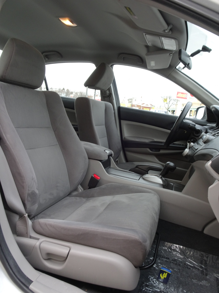 Honda Accord Sdn 4dr I4 Auto LX 2011