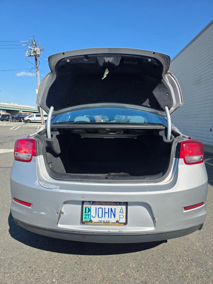 Chevrolet Malibu 4dr Sdn LS w/1FL 2014