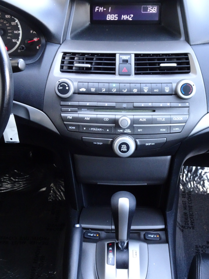 Honda Accord Sdn 4dr I4 Auto SE 2011