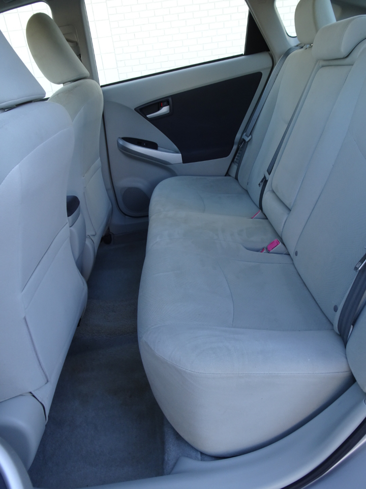 Toyota Prius 5dr HB III (Natl) 2011