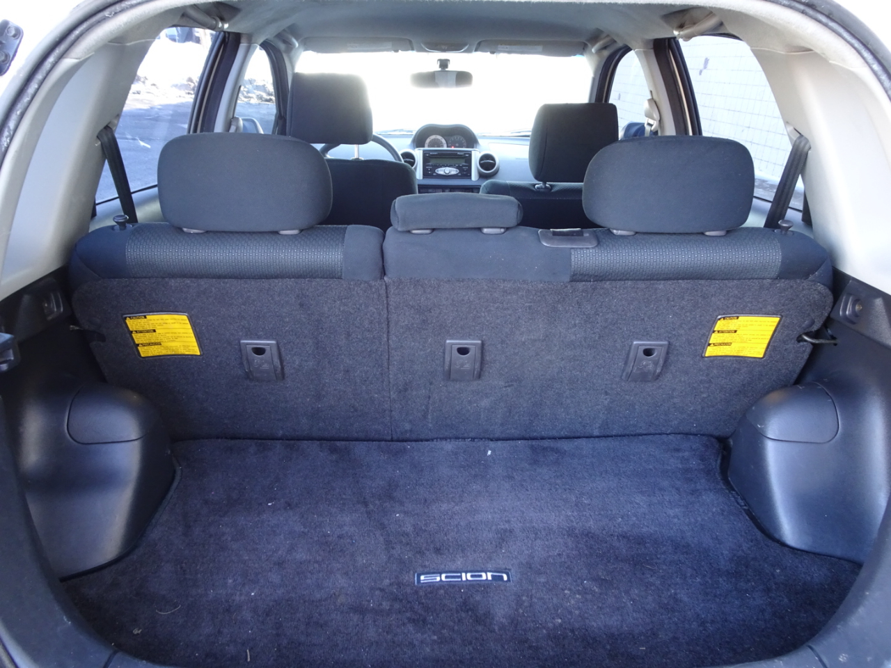 Scion xA 4dr HB Manual (Natl) 2006