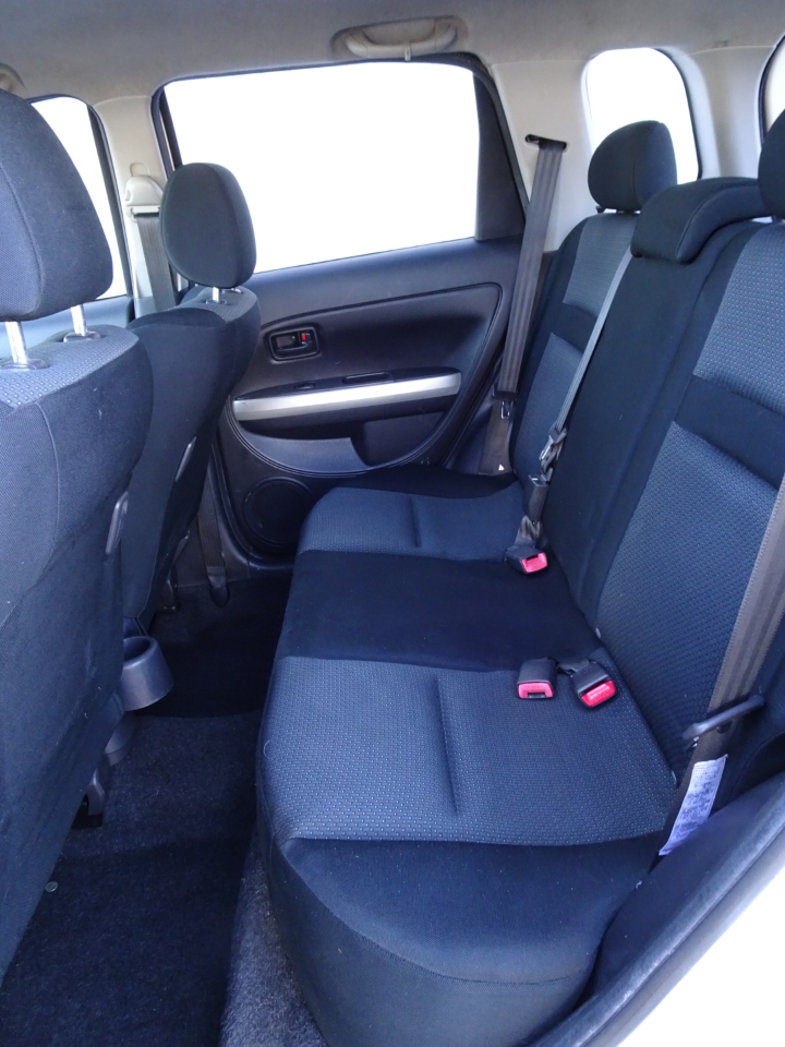 Scion xA 4dr HB Manual (Natl) 2006