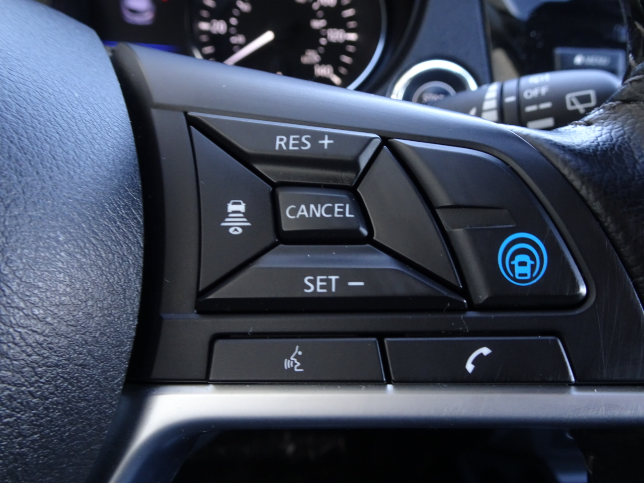 Nissan Rogue Sport AWD SL 2021