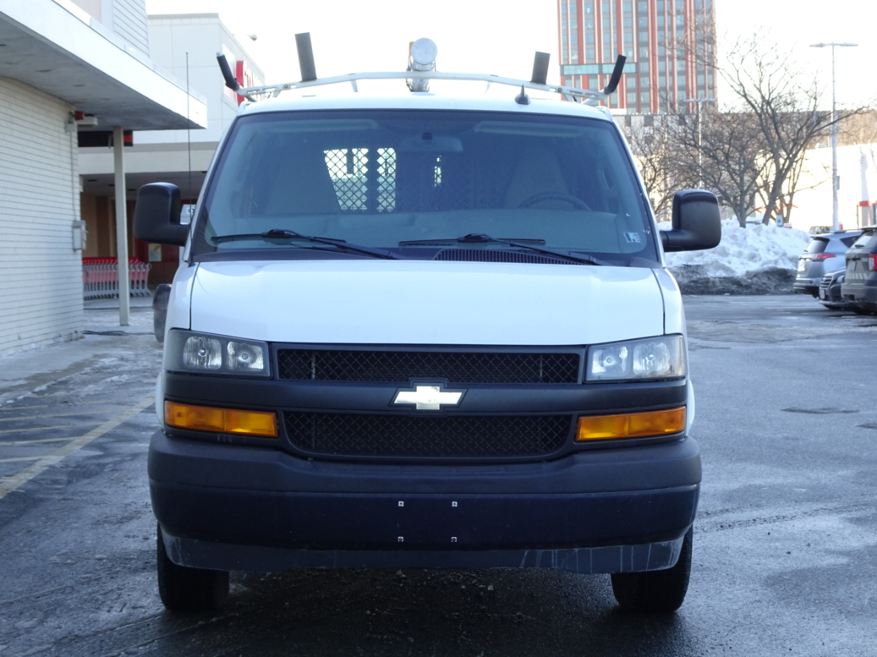 Chevrolet Express Cargo Van RWD 2500 135" 2018