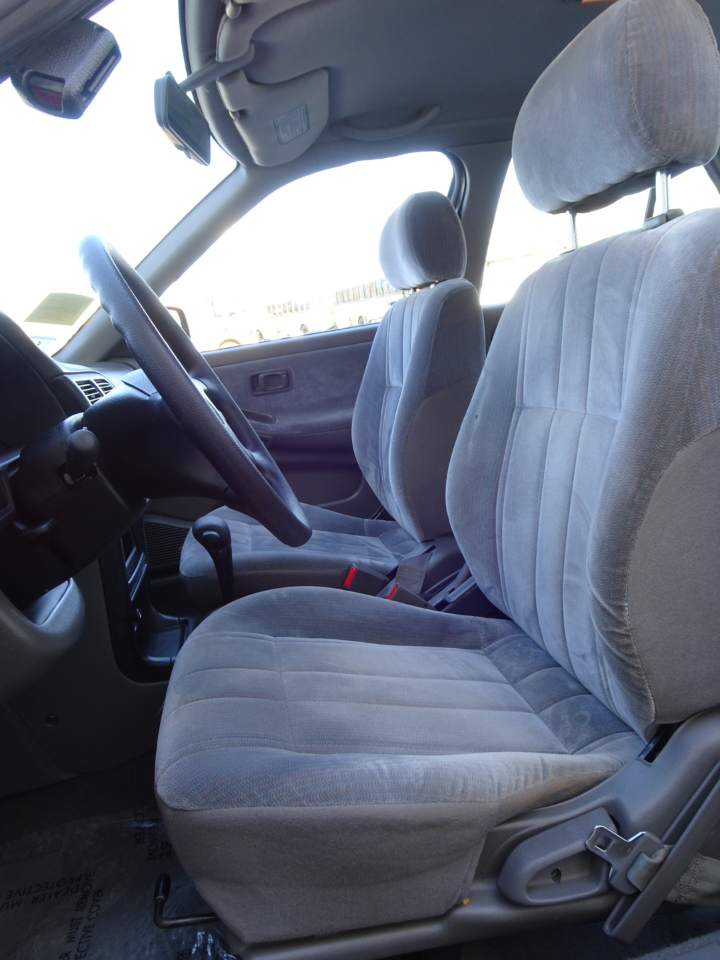 Nissan Sentra 4dr Limited Edition Auto 1994