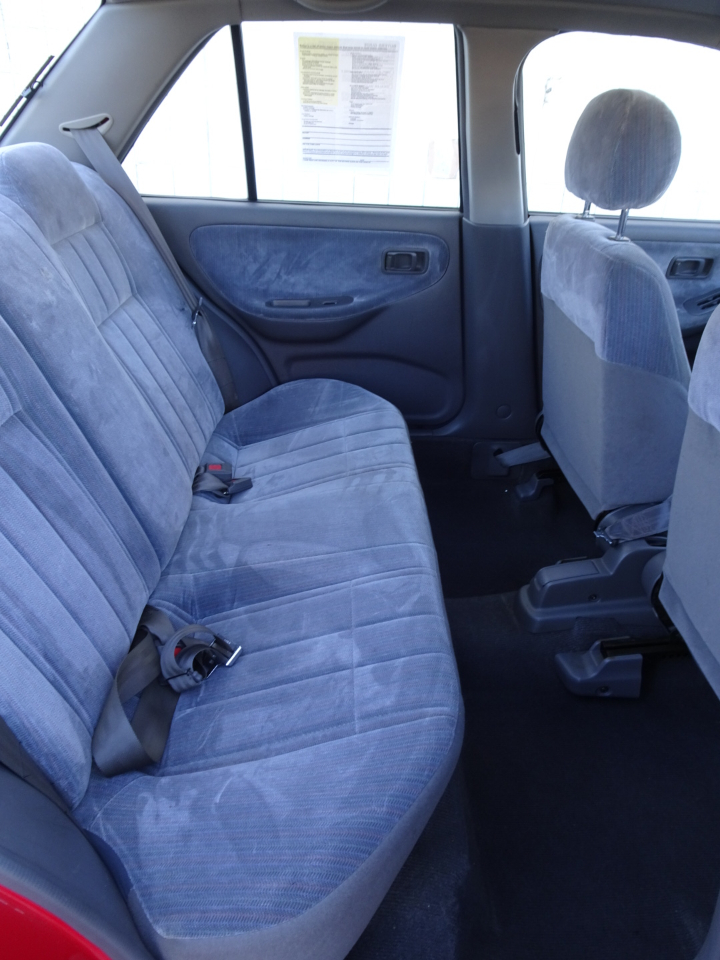 Nissan Sentra 4dr Limited Edition Auto 1994