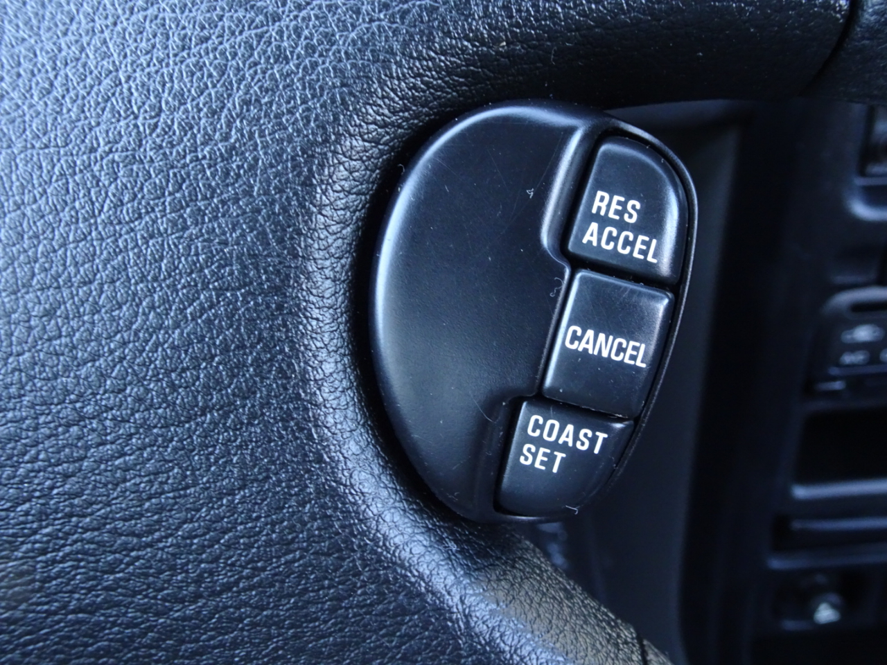 Nissan Sentra 4dr Limited Edition Auto 1994