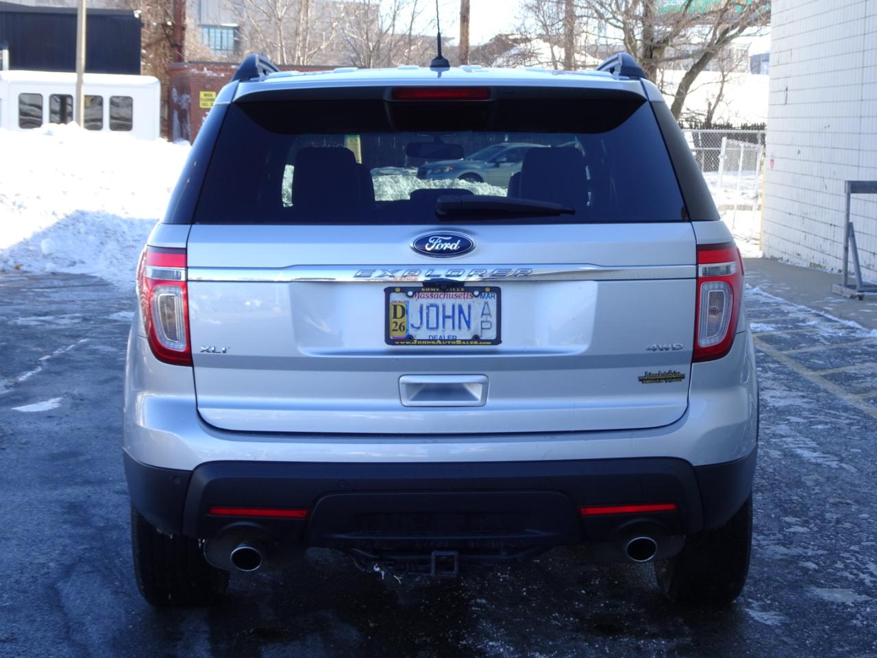 Ford Explorer 4WD 4dr XLT 2013