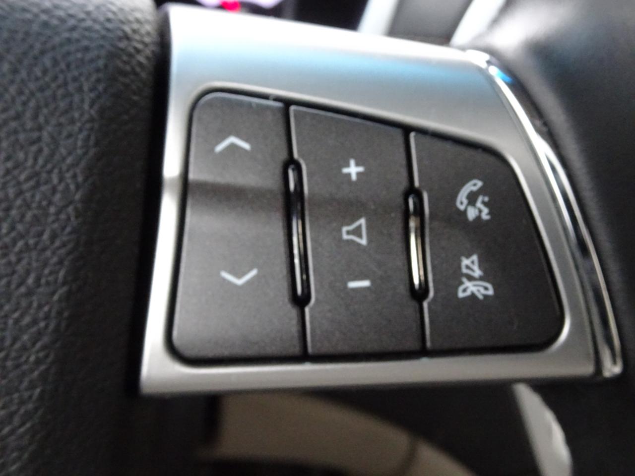 Cadillac SRX AWD 4dr Performance Collection 2011