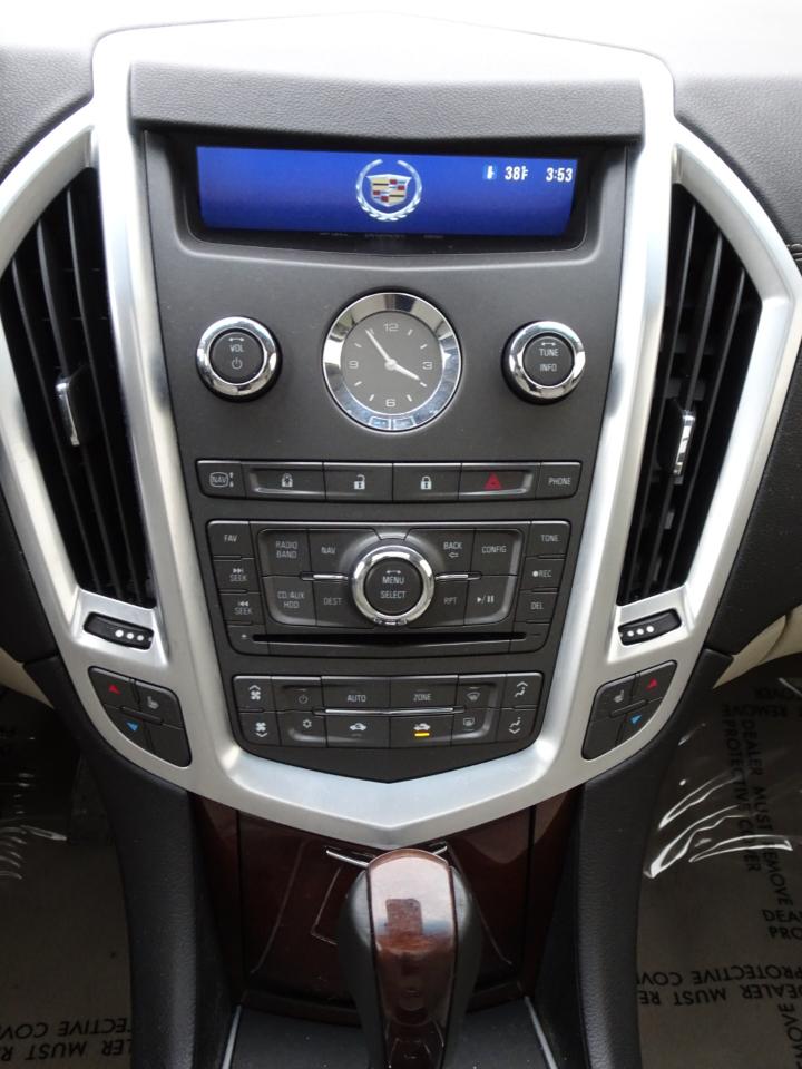 Cadillac SRX AWD 4dr Performance Collection 2011