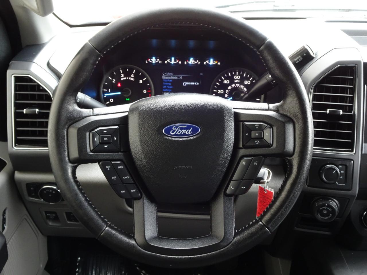 Ford F-150 4WD SuperCrew 139" XLT 2019