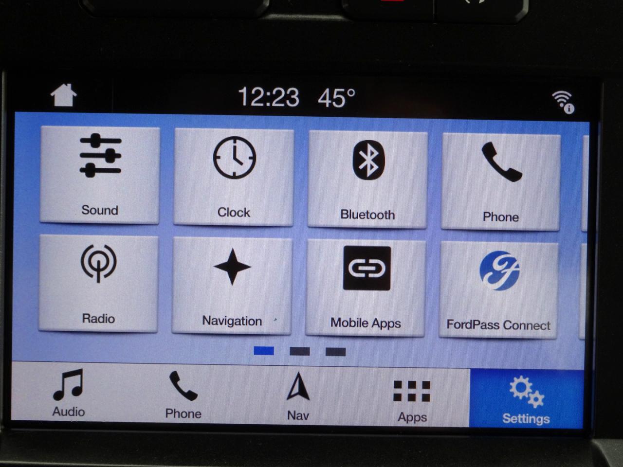 Ford F-150 4WD SuperCrew 139" XLT 2019