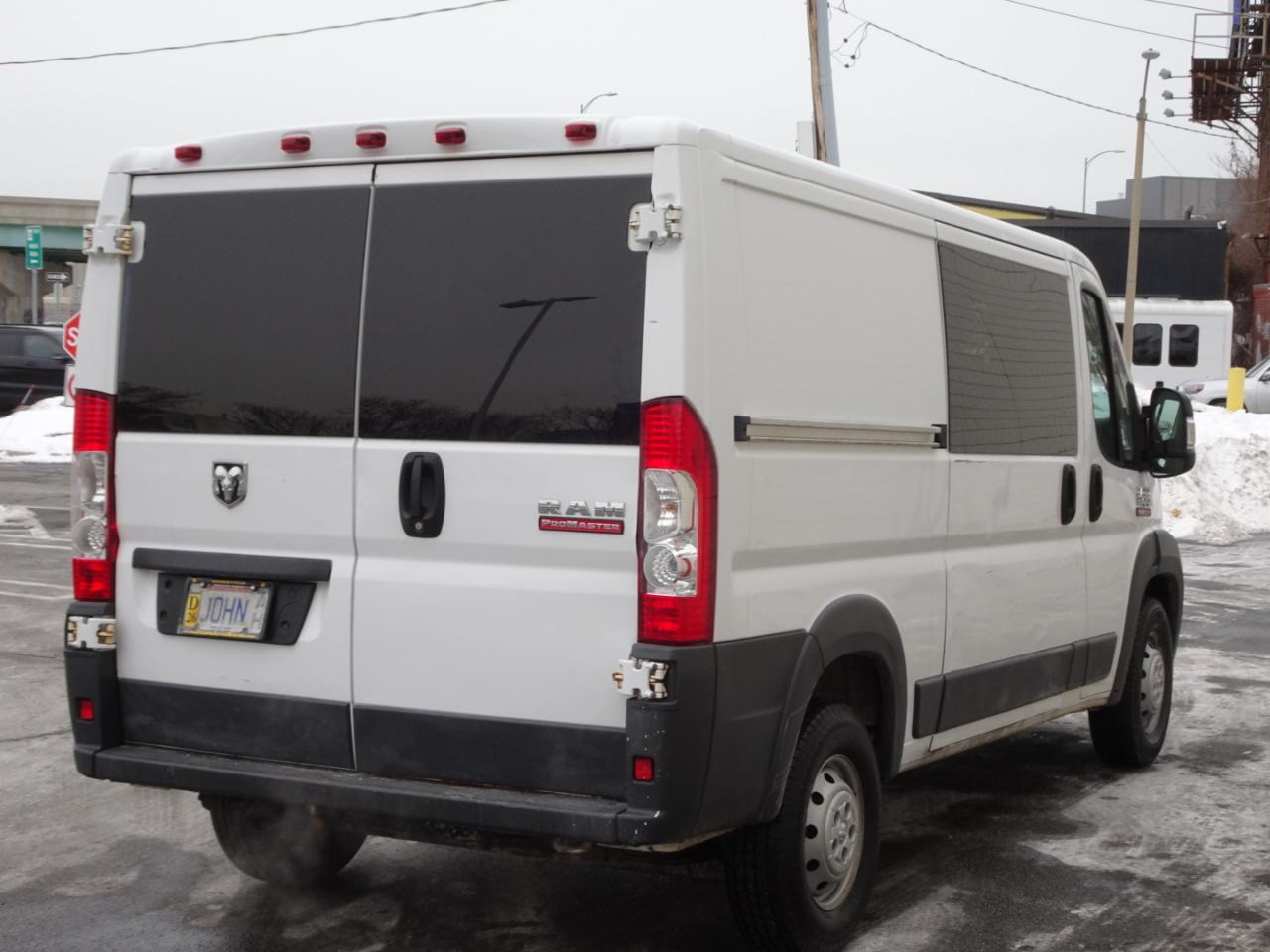 RAM ProMaster Cargo Van 1500 Low Roof 136" WB 2017
