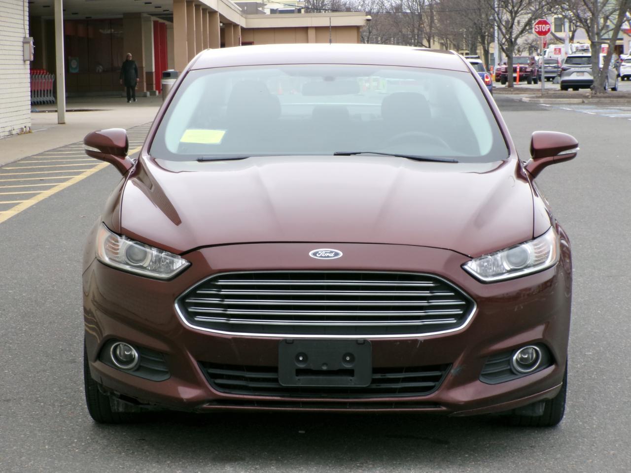 Ford Fusion 4dr Sdn SE FWD 2016