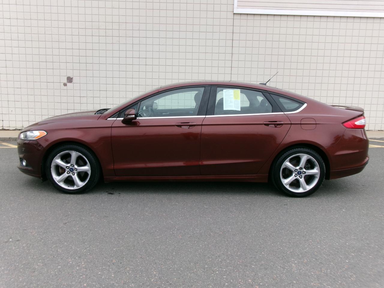 Ford Fusion 4dr Sdn SE FWD 2016