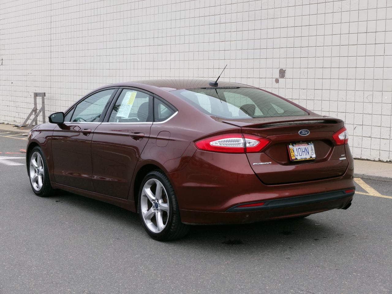 Ford Fusion 4dr Sdn SE FWD 2016